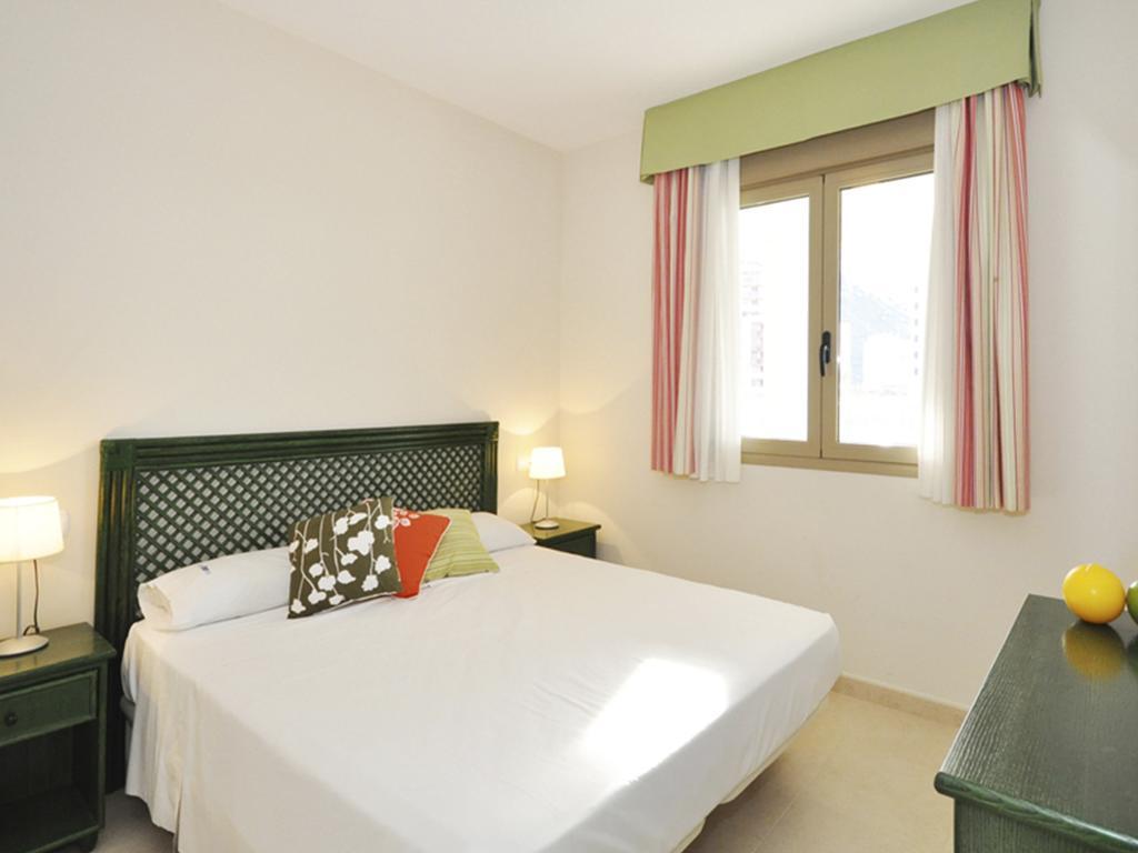 Apartamentos Larimar Unitursa Κάλπε Δωμάτιο φωτογραφία